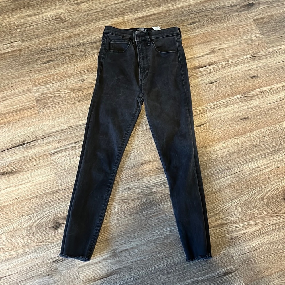 A&F Ultra high rise super skinny ankle